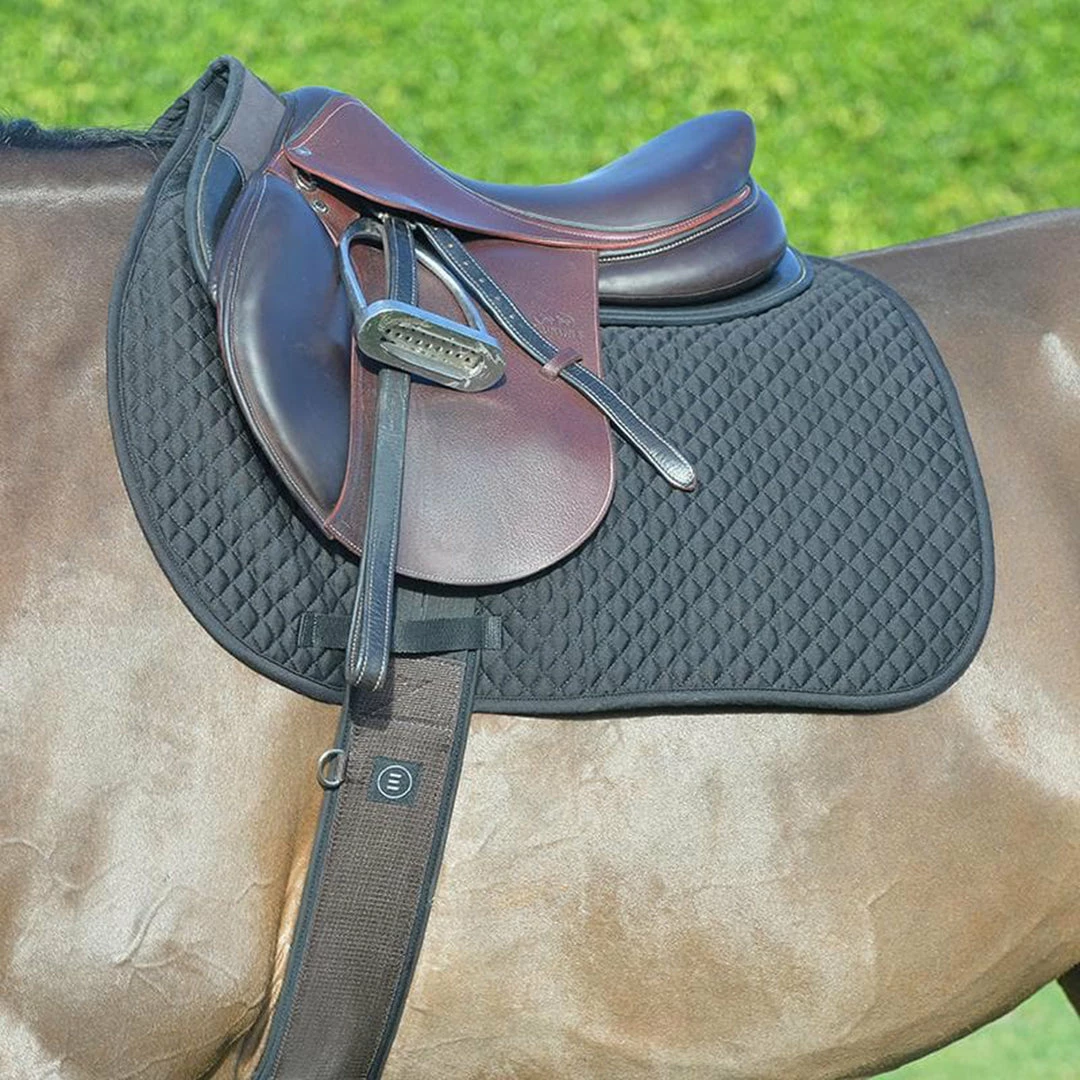 Brand new ✔️ Saddle Pads & Fittings Equifit Essential Square Pad ⌛ 10 Saddle Pads & Fittings Equifit Essential Square Pad